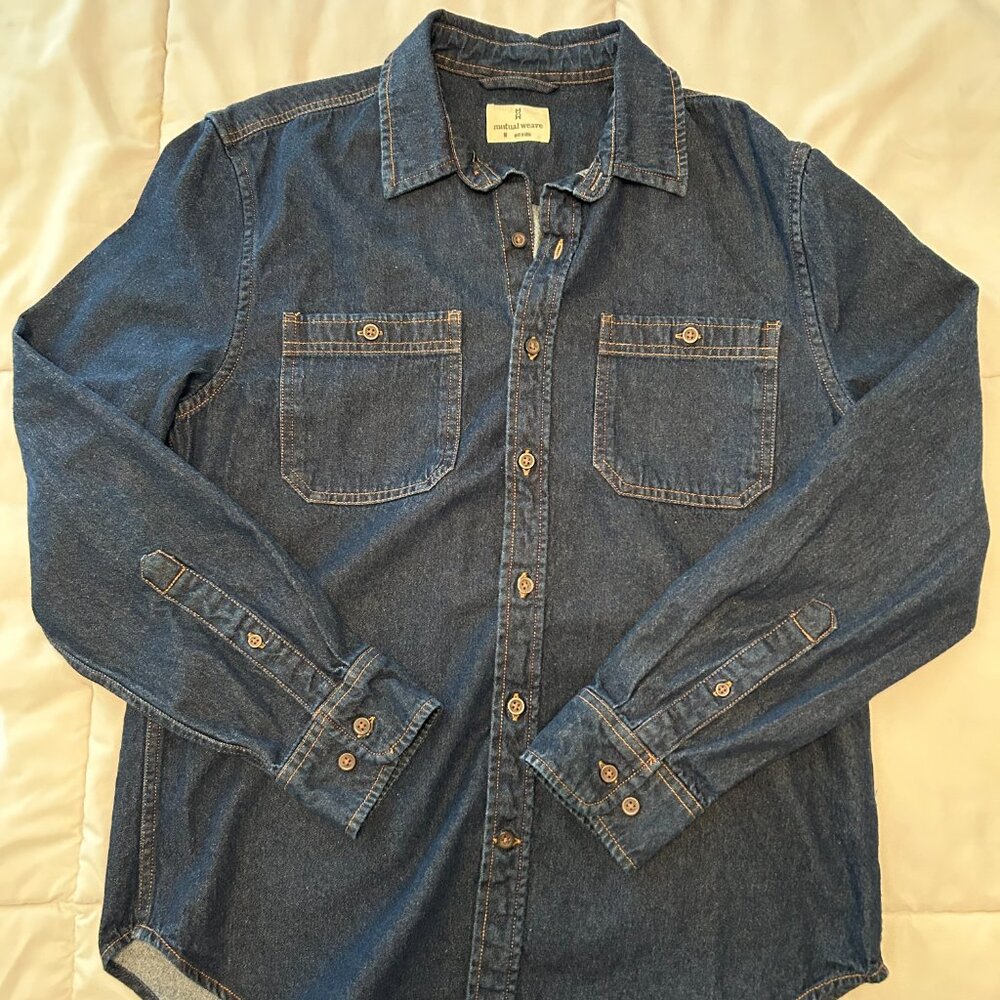 Mutual Weave Men's Long Sleeve Button Down Dark Rinse Denim Shirt Sz Medium